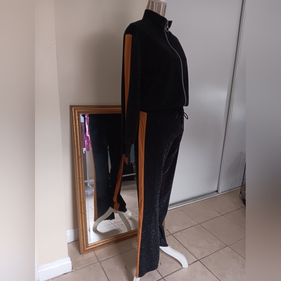 Wild Fable Set - Picture 2 of 7